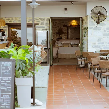 Kenta Hotell Agios Ioannis (Thessaly)